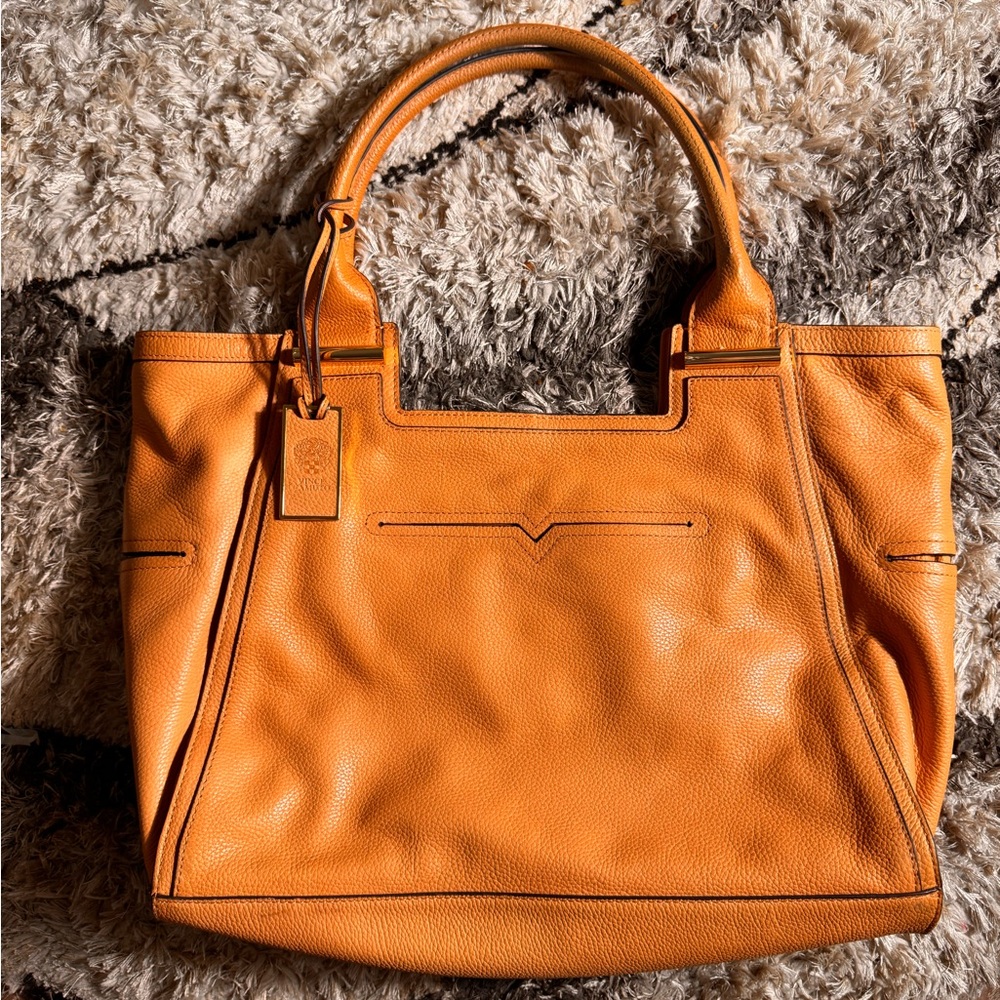 Vince Camuto